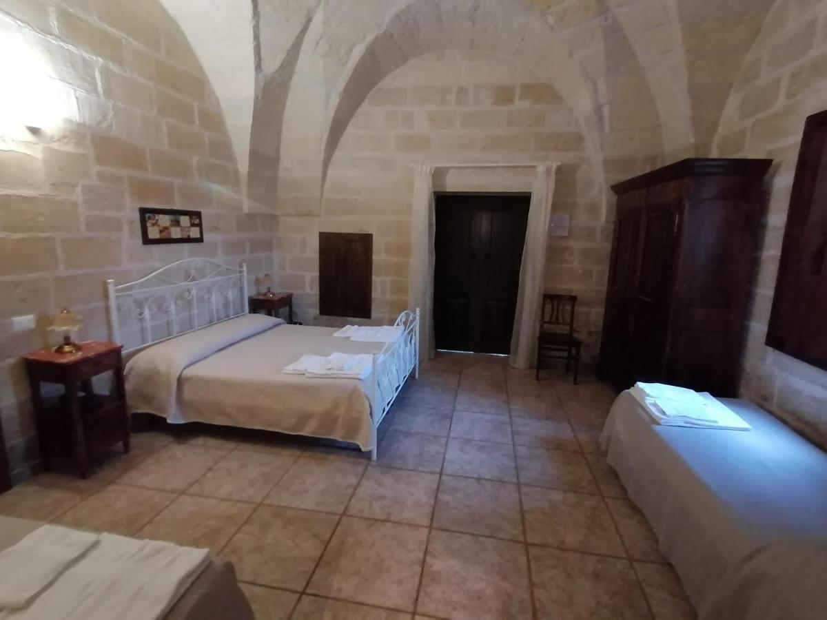 Tenuta Pigliano Hotel Bagnolo del Salento Luaran gambar