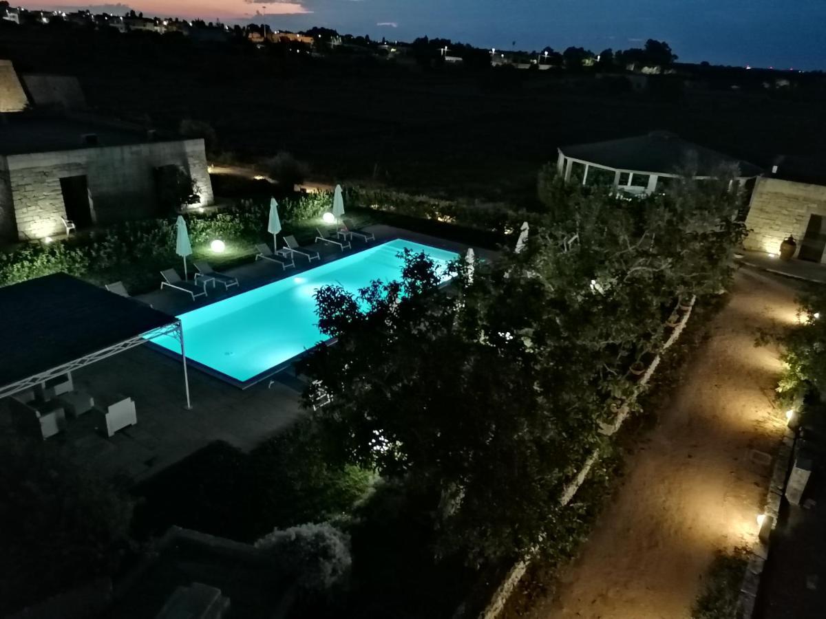 Tenuta Pigliano Hotel Bagnolo del Salento Luaran gambar
