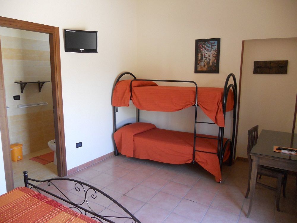Tenuta Pigliano Hotel Bagnolo del Salento Luaran gambar