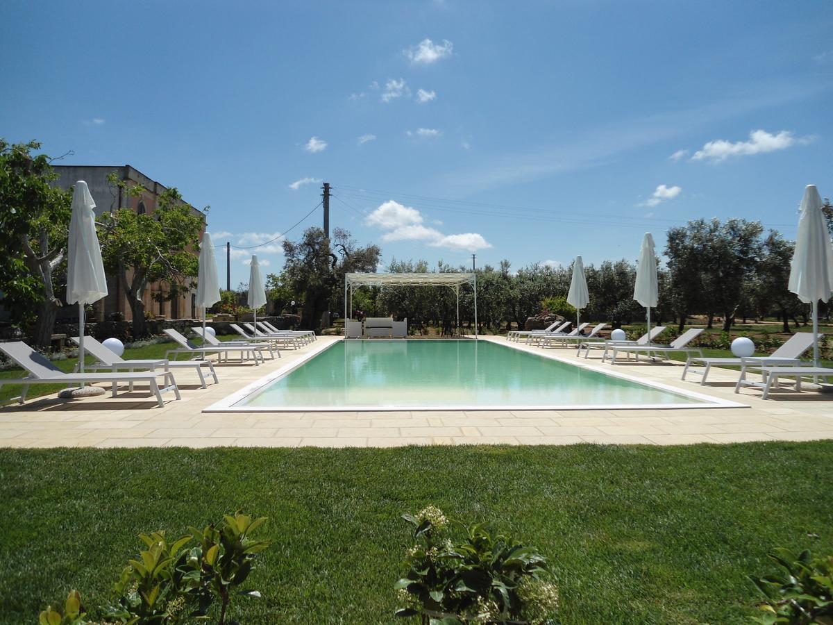 Tenuta Pigliano Hotel Bagnolo del Salento Luaran gambar