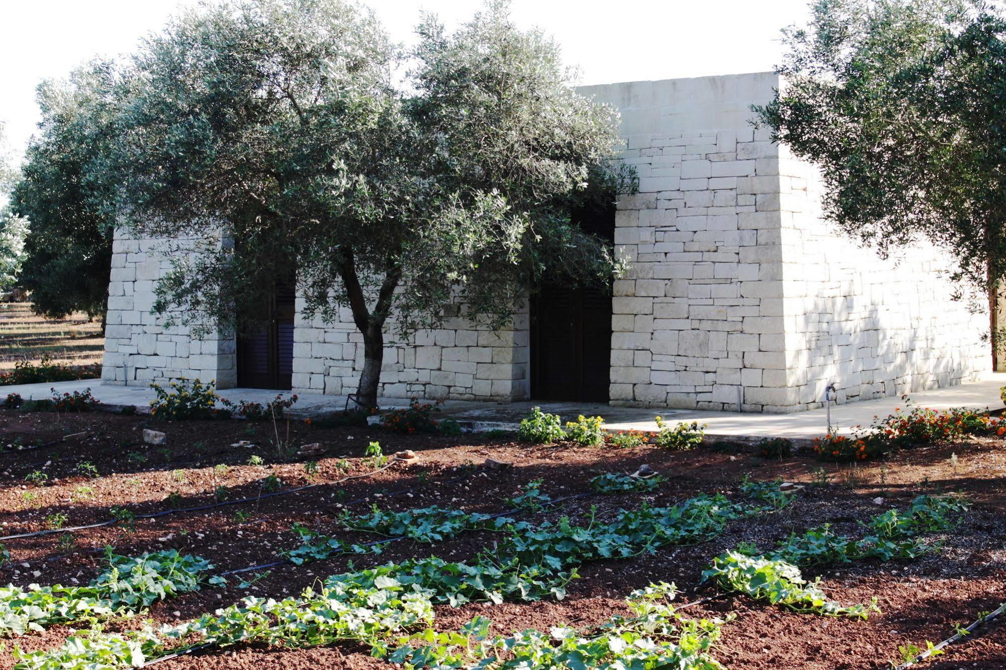 Tenuta Pigliano Hotel Bagnolo del Salento Luaran gambar