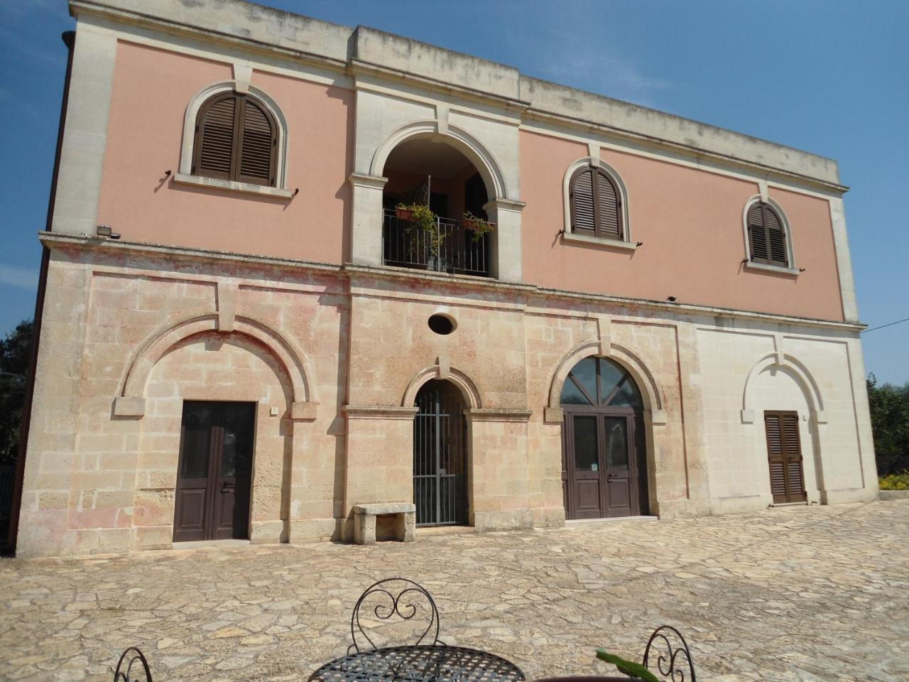 Tenuta Pigliano Hotel Bagnolo del Salento Luaran gambar