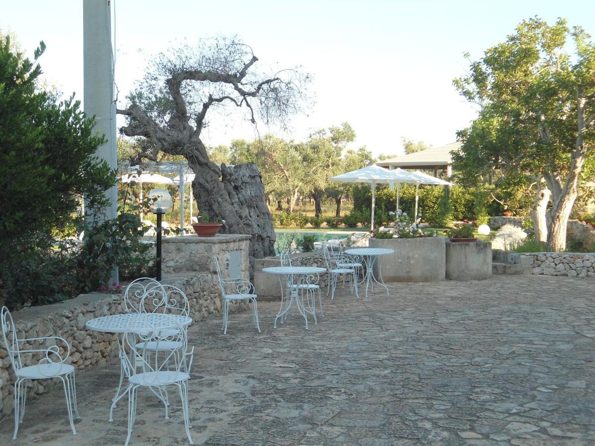 Tenuta Pigliano Hotel Bagnolo del Salento Luaran gambar